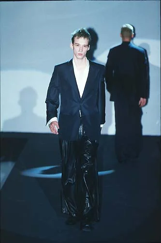 Look 10